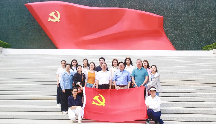 1747711631739060729.jpg 配图_副本.jpg