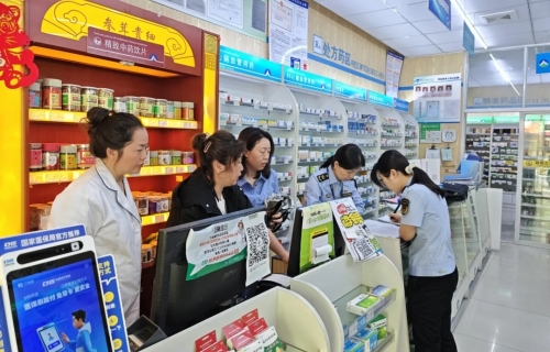 鹰潭市市场监管局“1234法”深入推进药品经营环节“清源”行动.sw.jpg