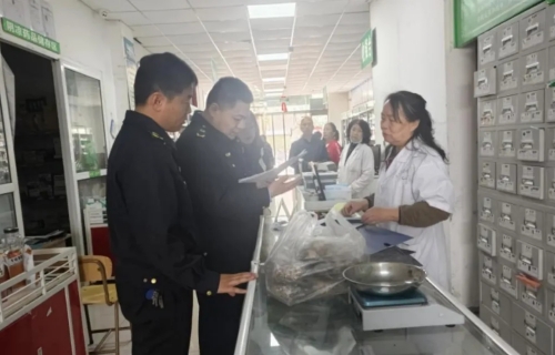 武乡县局开展药品经营环节“清源”行动.sw.jpg