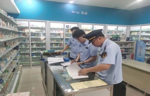 “码”上联动优环境 清源固本护民生——上海崇明区深入开展零售药店跨部门综合监管04.jpg