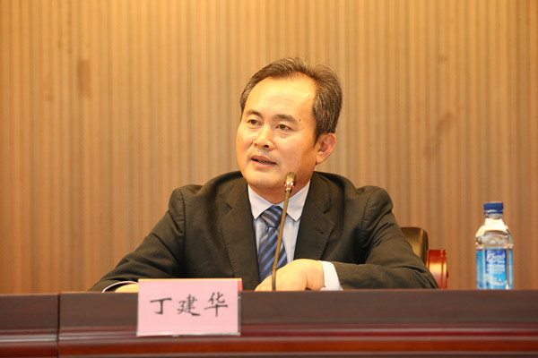 药化监管司司长丁建华_副本.jpg